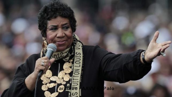 Lee más sobre el artículo La reina del soul Aretha Franklin, Fallece a los 76 años en Detroit