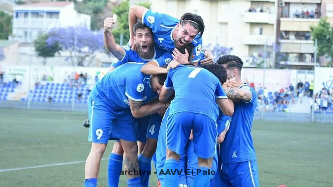 Lee más sobre el artículo El Palo da el primer golpe ante el Illueca (2-0)