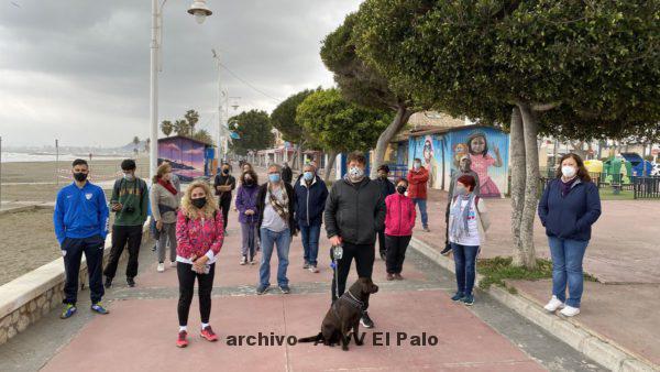 Lee más sobre el artículo Piden el acondicionamiento del tramo de paseo marítimo entre El Candado y el Peñón del Cuervo